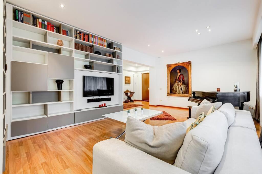 Exclusive Apartment In Eur Lake Rome Luaran gambar