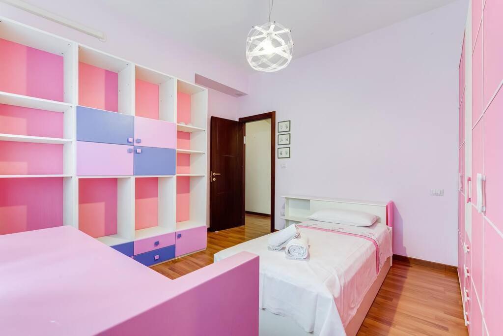 Exclusive Apartment In Eur Lake Rome Luaran gambar