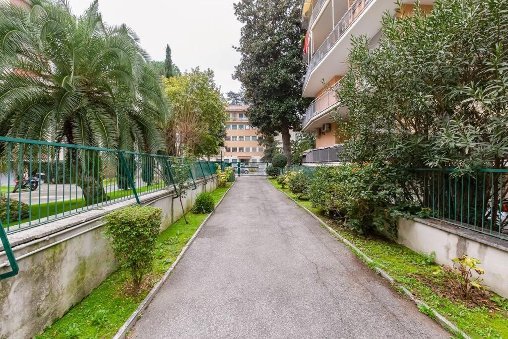 Exclusive Apartment In Eur Lake Rome Luaran gambar