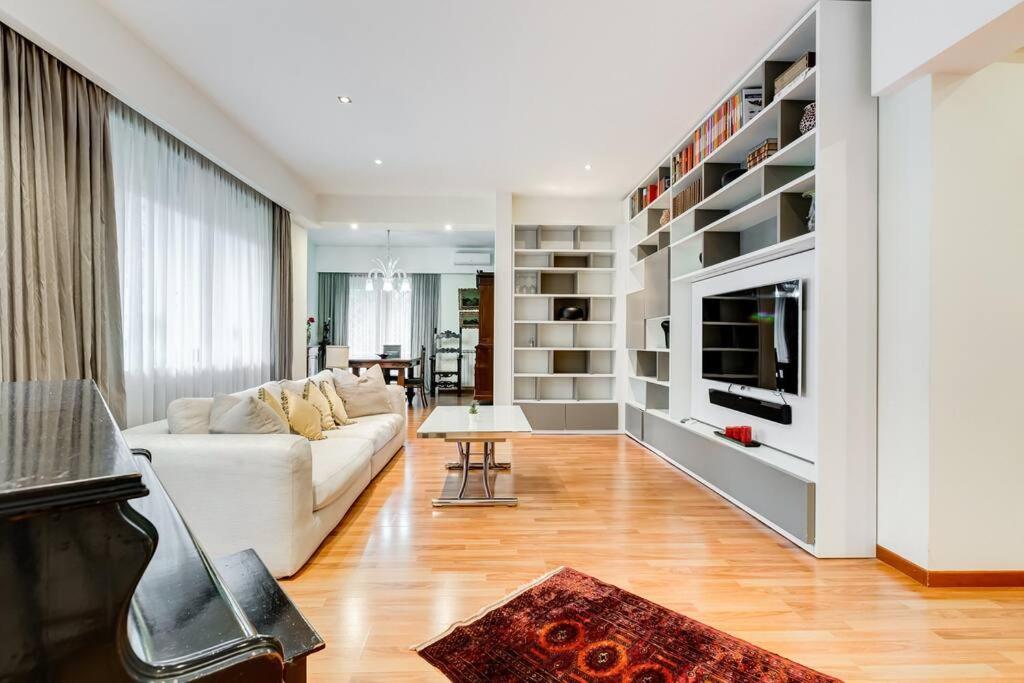 Exclusive Apartment In Eur Lake Rome Luaran gambar