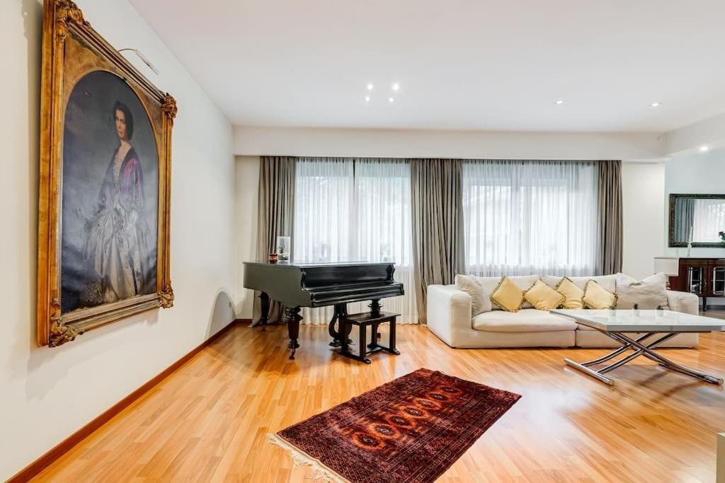 Exclusive Apartment In Eur Lake Rome Luaran gambar